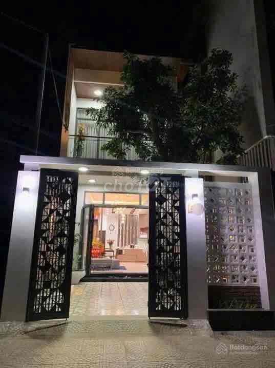 Rent a Tân Sơn Nhì alley house, two bedrooms, 5 m16 meters, one floor, whatever.