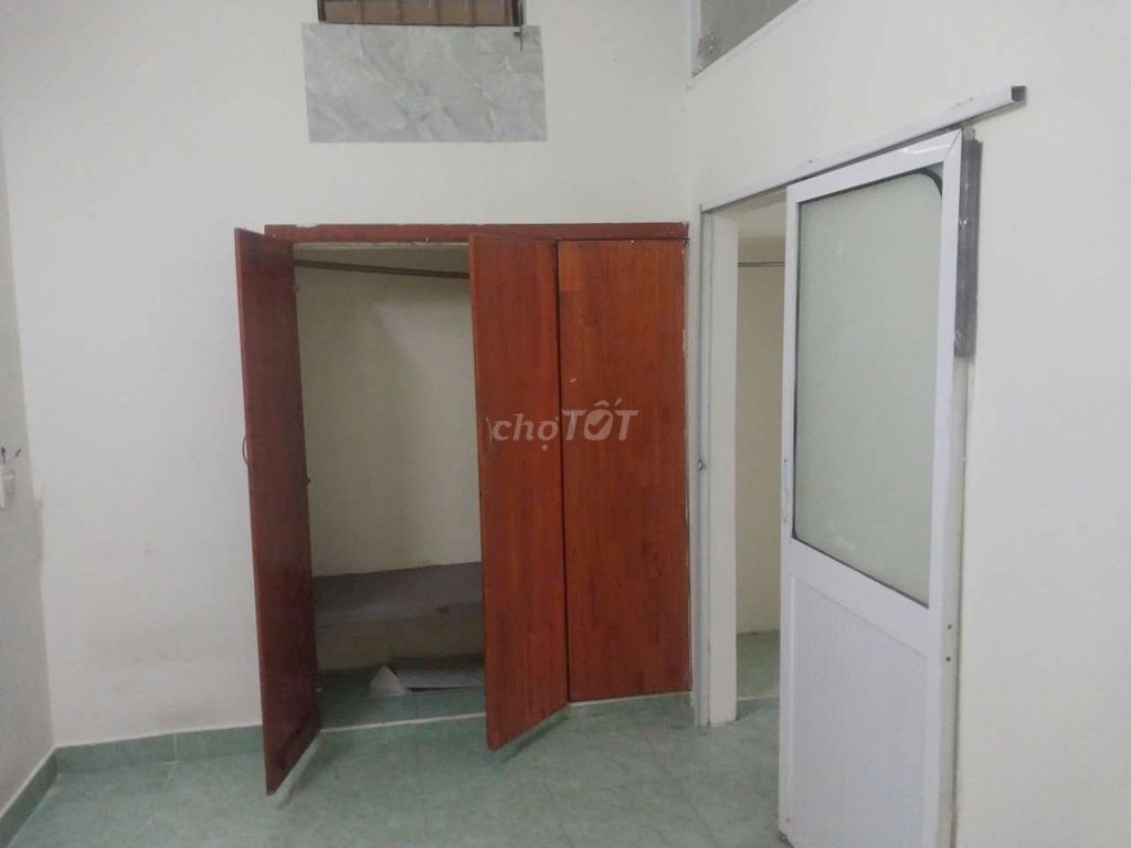 Rent the whole house a two-room house.