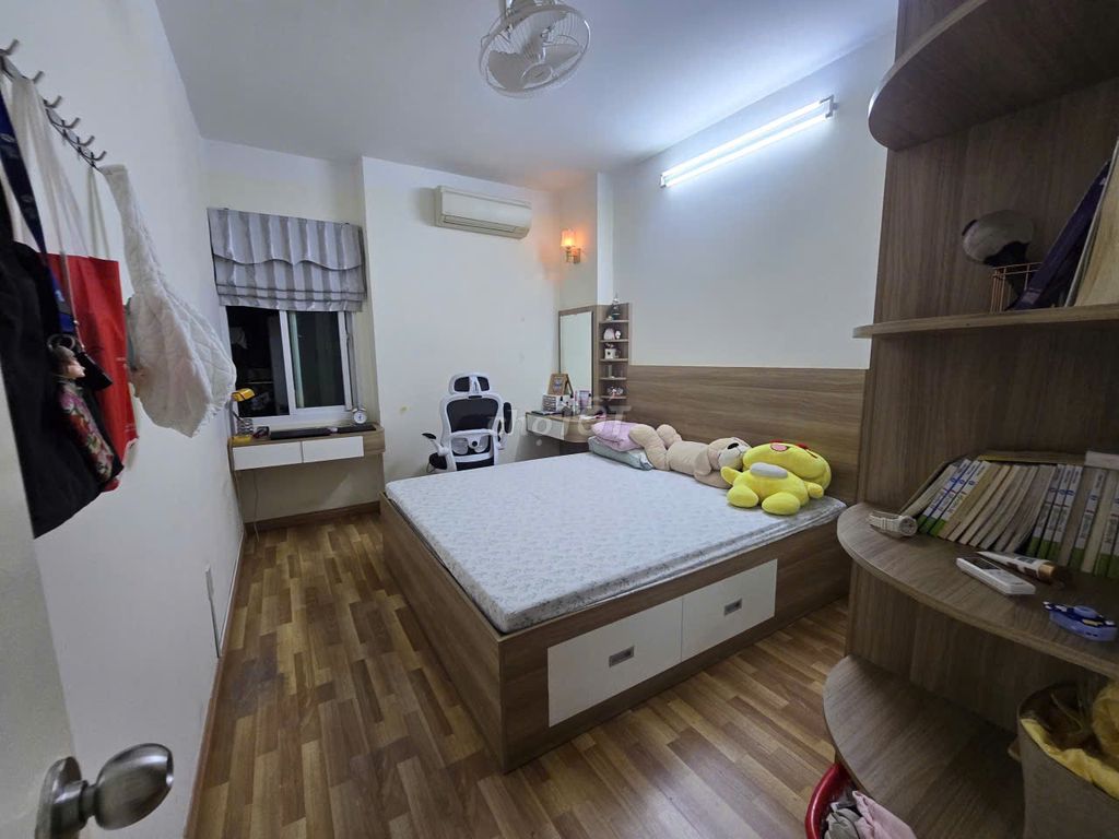 Lữ Gia Plaza-Thirst 11 Corner 2 Acts Department 109 meters2, 3 bedrooms cost 14 million a month Full interior