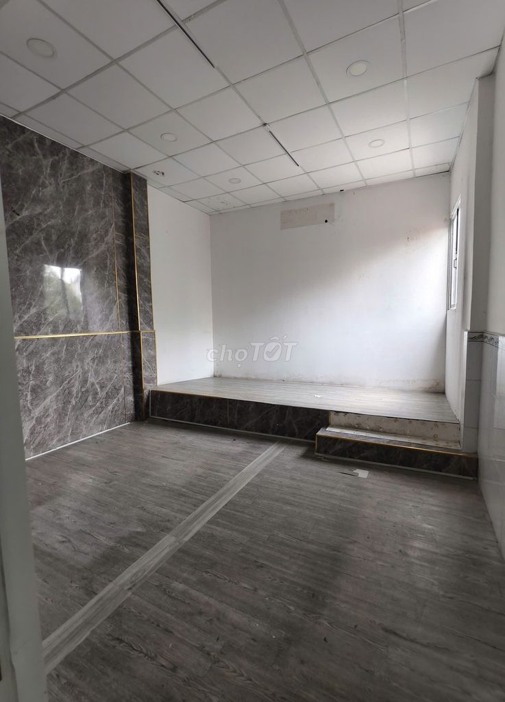 Cash. 4 x 15 m. 2 L. 3 bedroom 15 million
