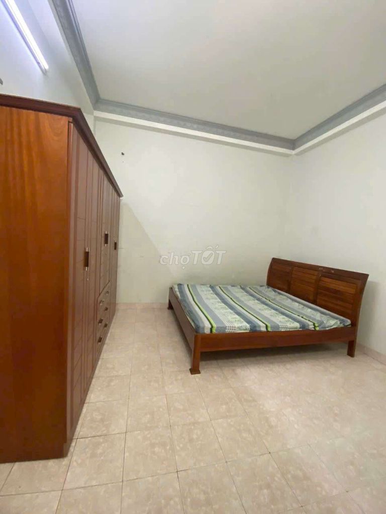 Let's rent the whole place clean, three bedrooms, interiors, Phan Huy Ích-72014 Gò Vấp