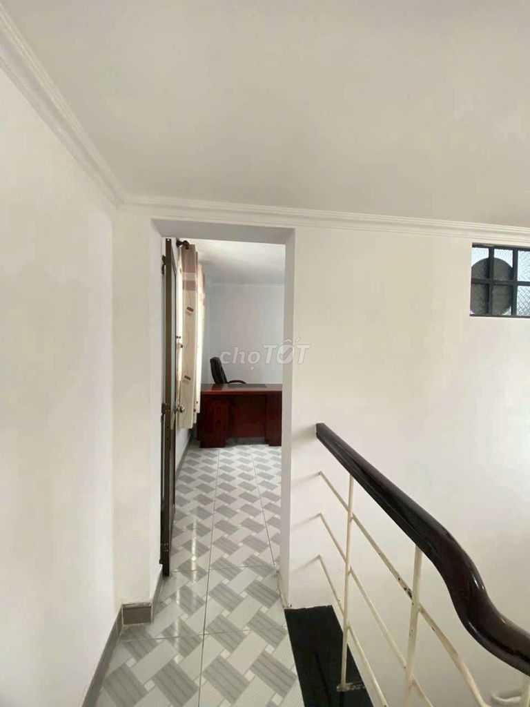 Let's rent the whole place clean, three bedrooms, interiors, Phan Huy Ích-72014 Gò Vấp