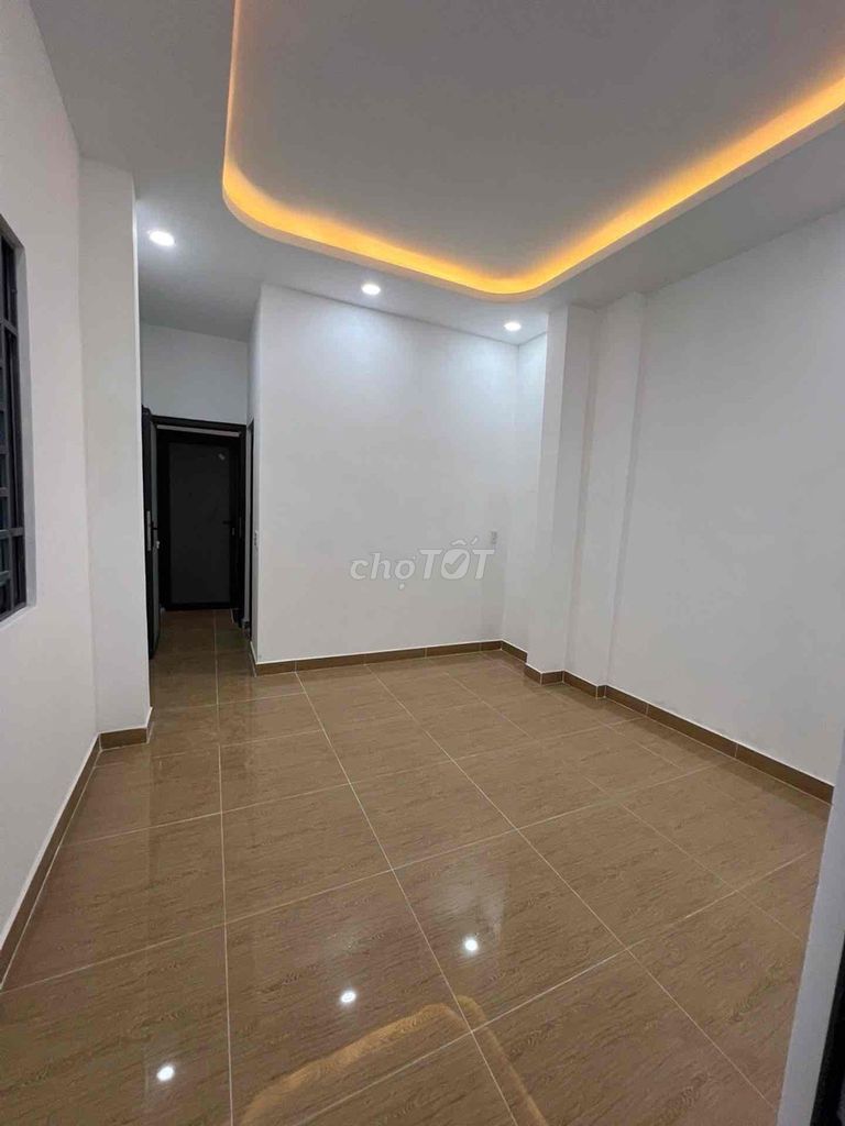 Renting business-in-60 M2-Nguyễn Duy-Bình Thạnh-14 million