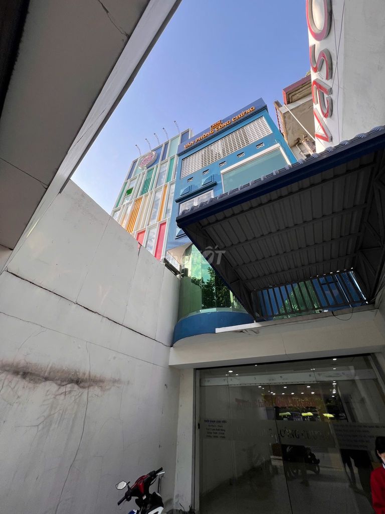 Rent a 60 Hòa Bình cash house - area: 5 x 26 meters. 4 Levels