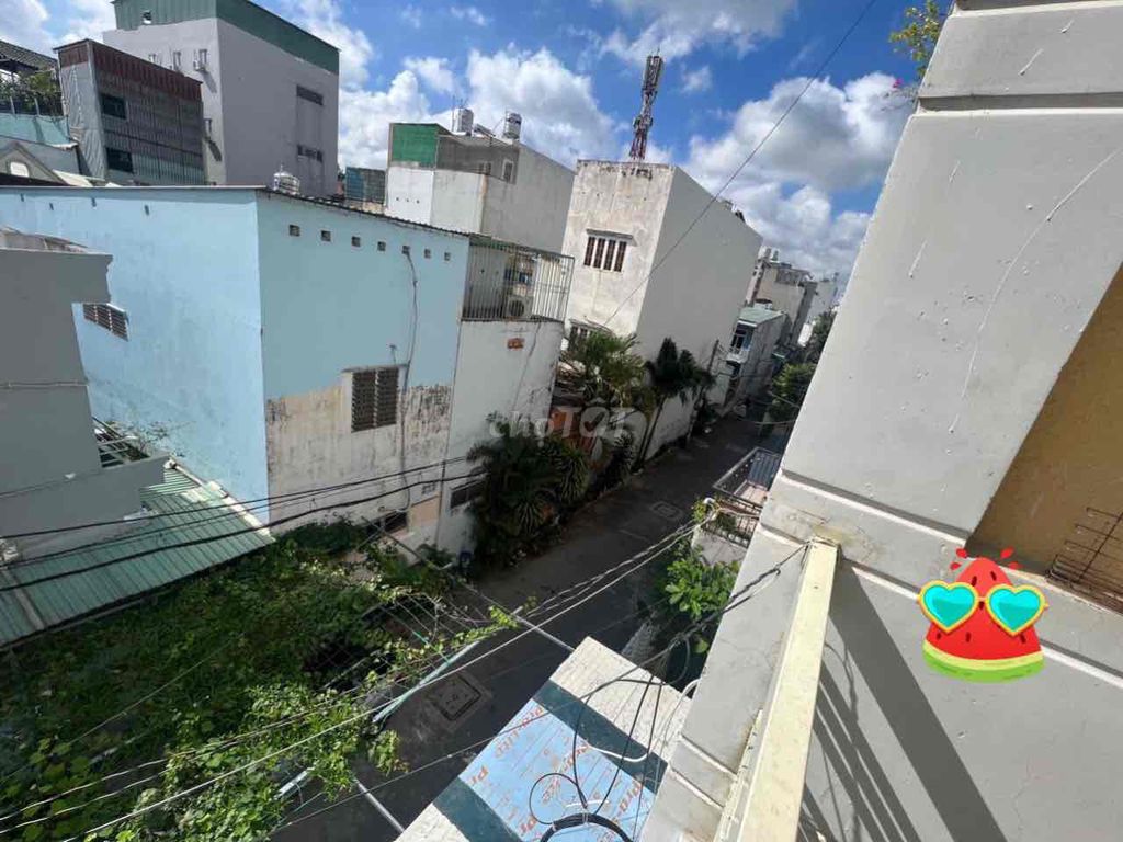 Coolant balcony has his own bedroom on số 8 Gò Vấp.