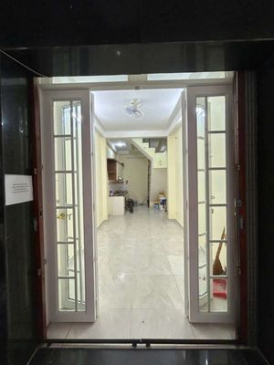 Nice new house. Two floors. Two bedrooms. Three to Xuan Chan 1.