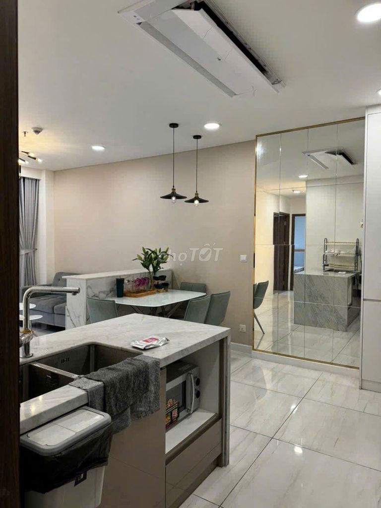 Square two, Nguyễn Hữu Cảnh, Bt: 2 p sleep, ntc, 18 million a month
