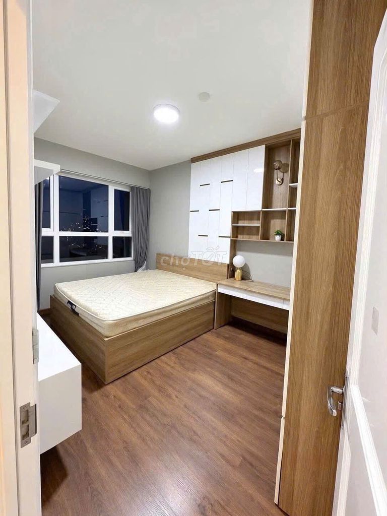 Pearl Plaza high-end apartment. Go, go, go, go, go, go, go! 70 meters two bedrooms. Full interior. 17 million.