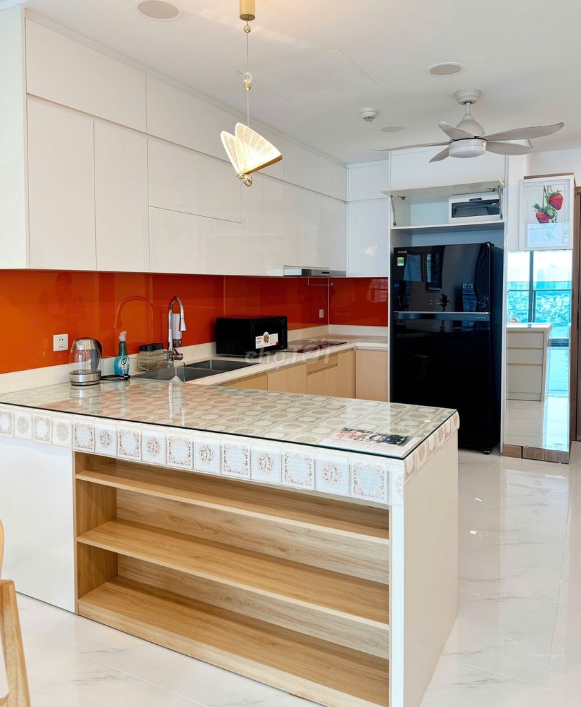 Sunwah Pearl - Rent 2 Bedrooms++, 106 m2 Full interior - View River