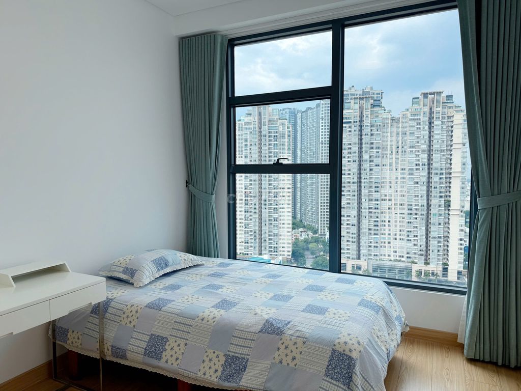 Sunwah Pearl - Rent 2 Bedrooms++, 106 m2 Full interior - View River