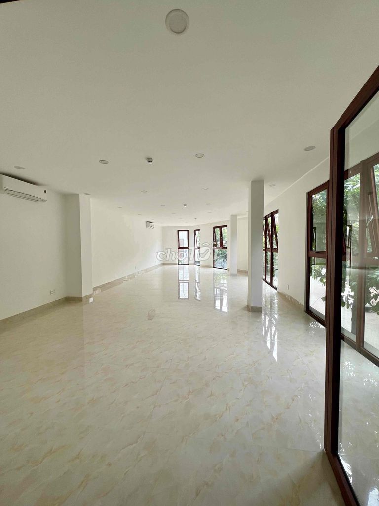 Hire building 5 x 20 meters of 11th Street An Khánh