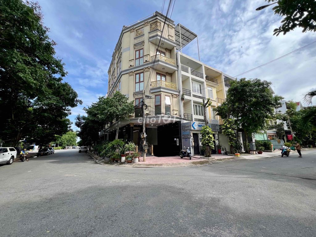 Hire building 5 x 20 meters of 11th Street An Khánh