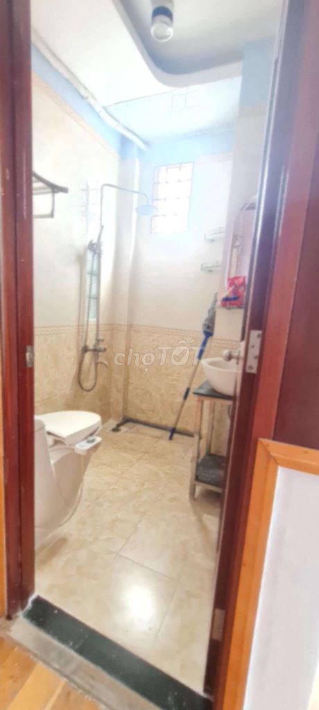 Rooms with super-absorption windows, in cash,