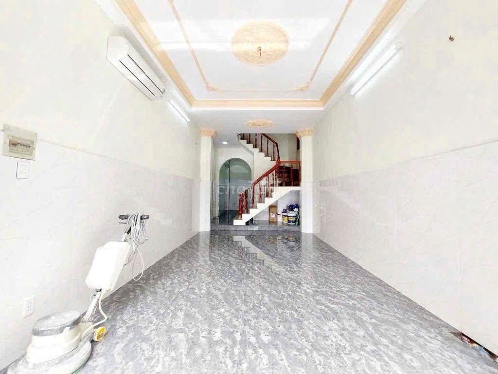 Renting an alleyhouse 286/24 Tô Hiến Thành, District 10 – 5 bedroom - 22 million