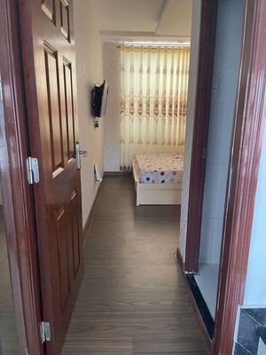 To rent the ceiling.