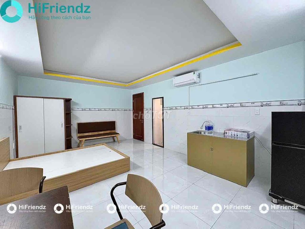 The studio is only 4 million and 2 right here in Nguyễn Tuyển.