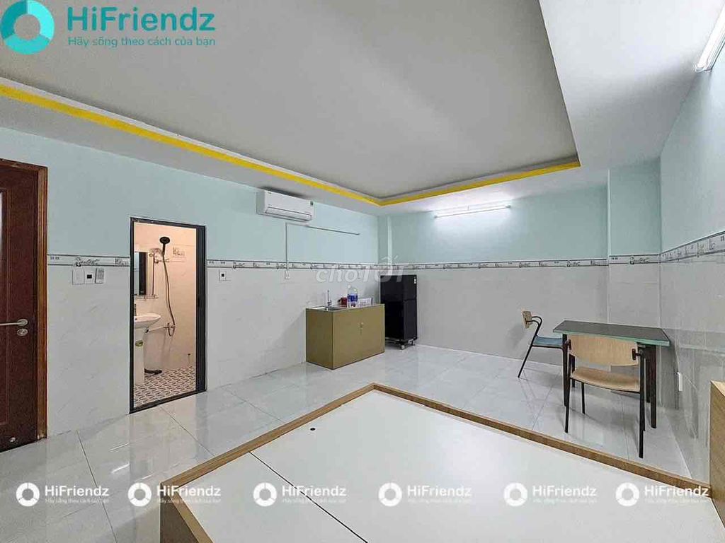 The studio is only 4 million and 2 right here in Nguyễn Tuyển.