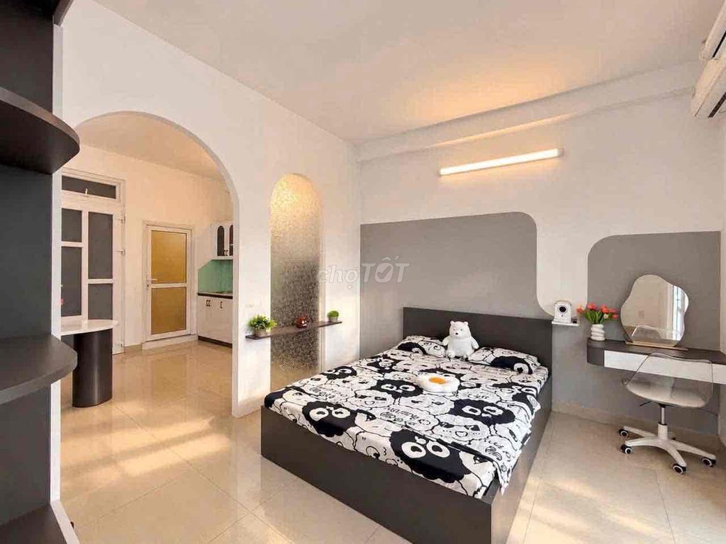 Rent the apartment. 50 M2 full interior, right on Phan Đăng Lưu.