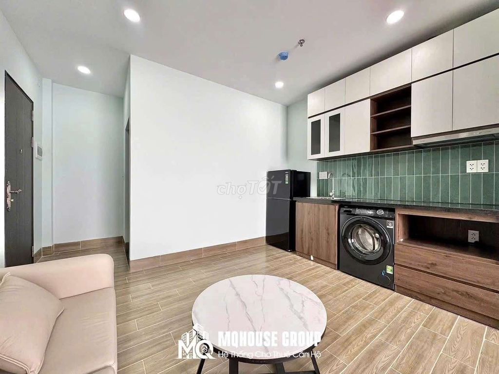 Rent a 10-40-foot-by-Calol apartment near the University of China VincomGen.