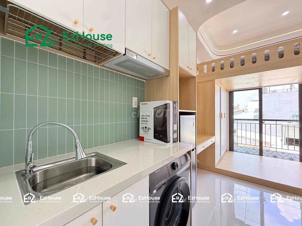 open Super Project - Dedicated balcony, 100 percent in view.