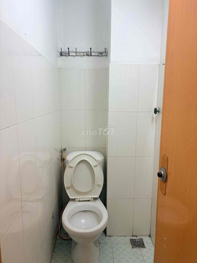 Rent the District 10 room.