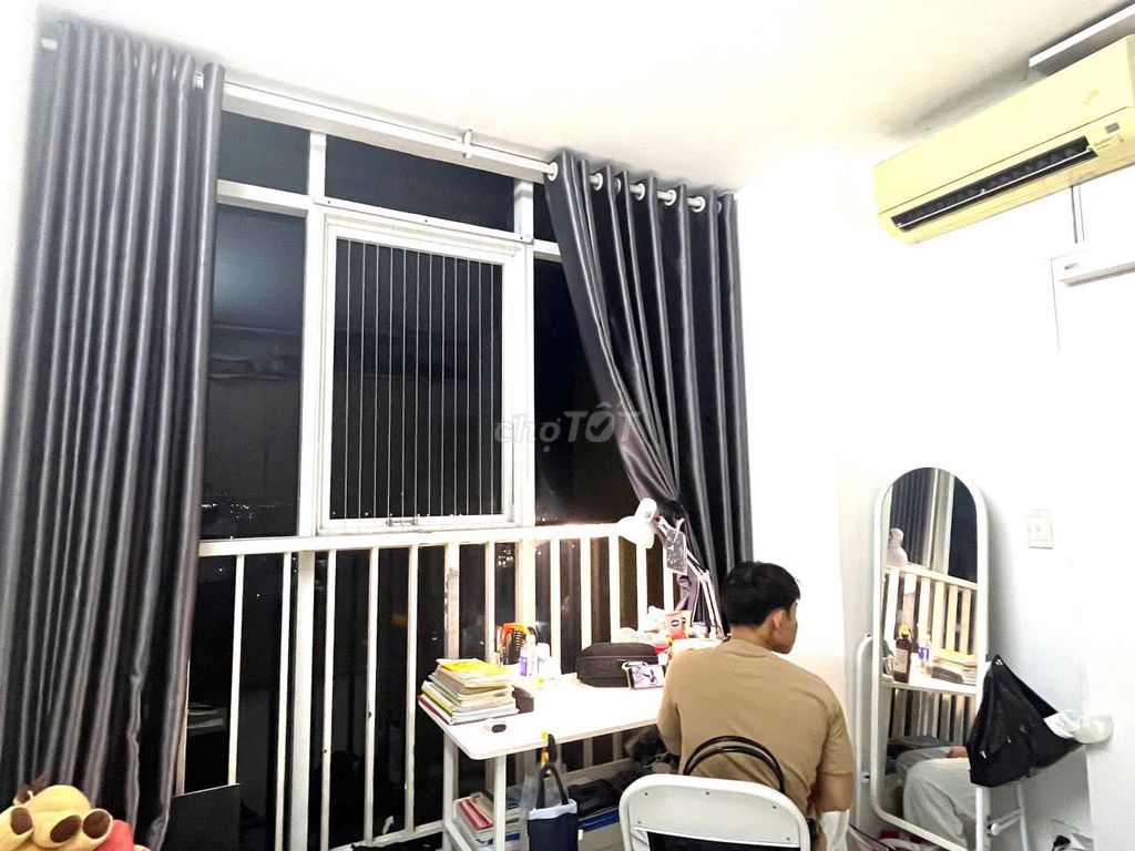 Rent Sen block B for 4.5 million a bedroom, 1 bathroom per 40 meters.