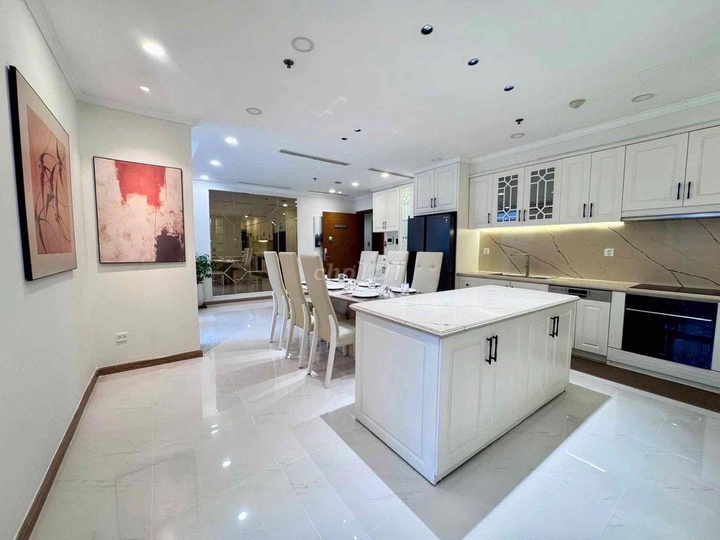 Vinhomes Central Park apartment - landmark pluss - 3 bedrooms