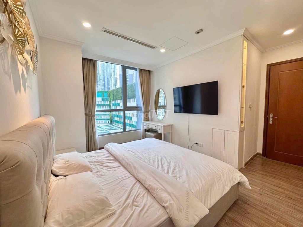 Vinhomes Central Park apartment - landmark pluss - 3 bedrooms