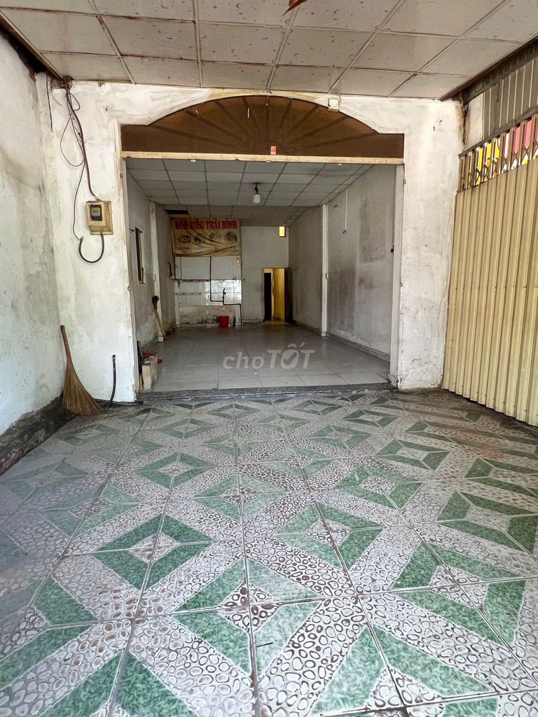 Renting Nguyễn Thị Búp cash at the intersection, 4x26 M Convenient,