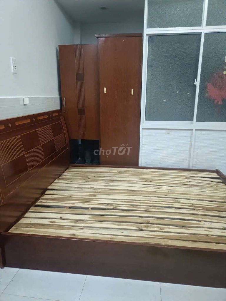 Let's rent the whole root of 84 meters 2 (3 stories) Phú Nhuận