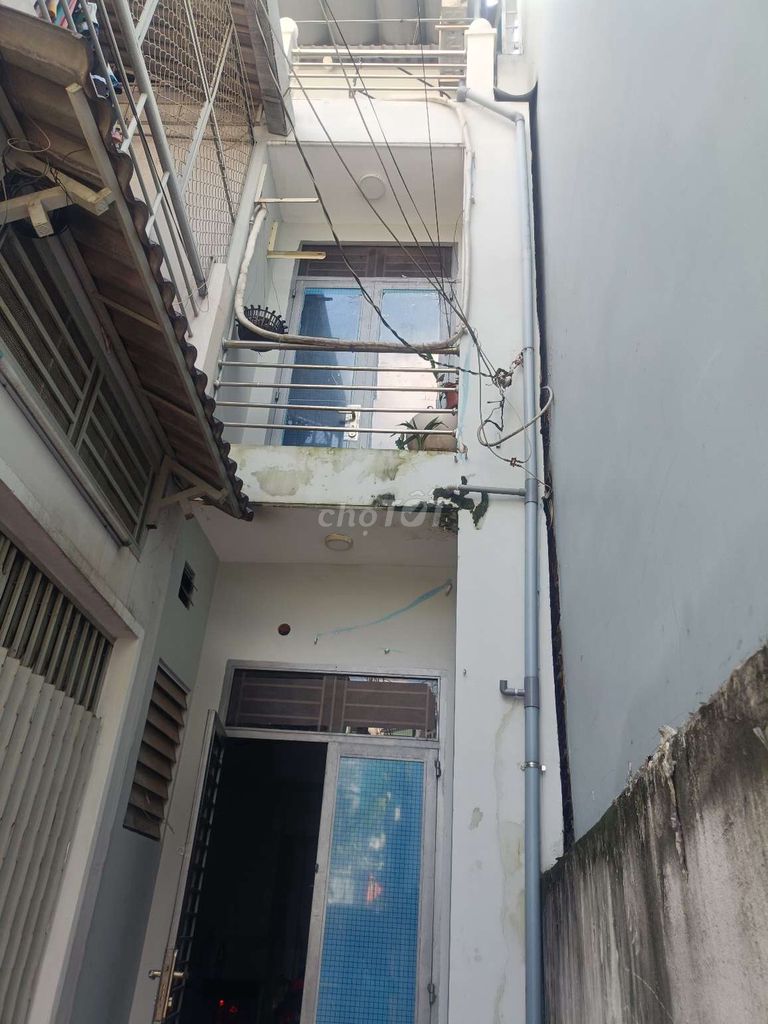 Let's rent the whole root of 84 meters 2 (3 stories) Phú Nhuận