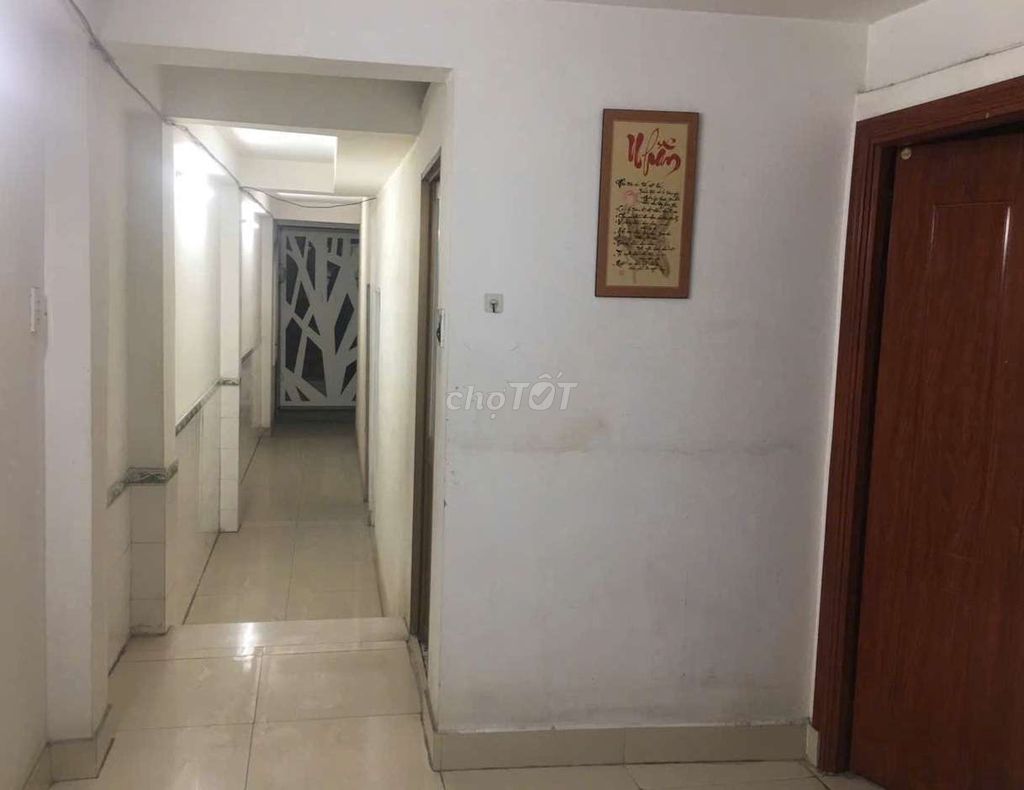 Rent National Front House 50 near District 8 – 6 x23 meters, 4 bedrooms, 3 panels
