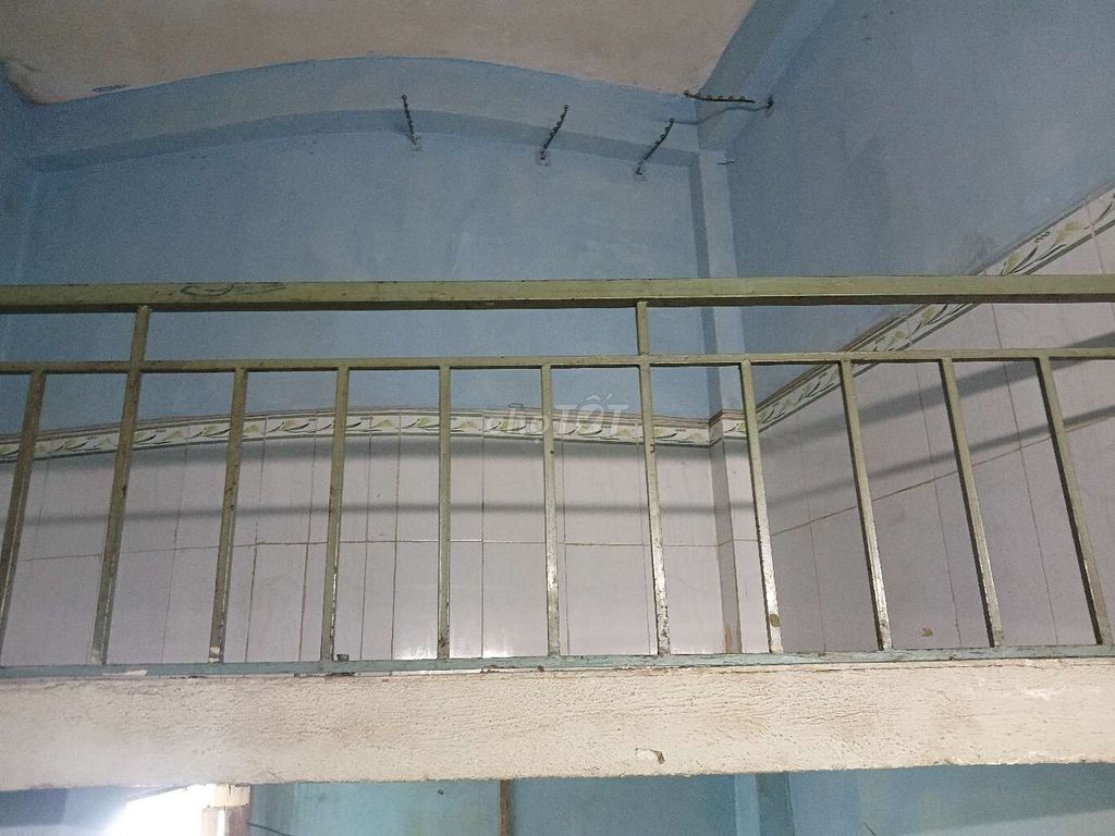 Room for Linh Xuân Market