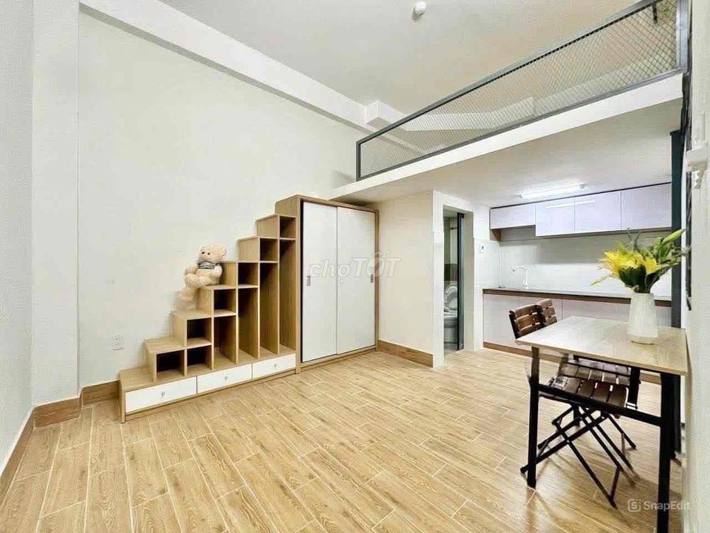 The new guard room is 100% Gò Dầu - Tân Quý wooden floor.