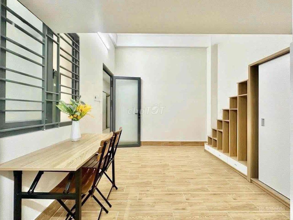 The new guard room is 100% Gò Dầu - Tân Quý wooden floor.