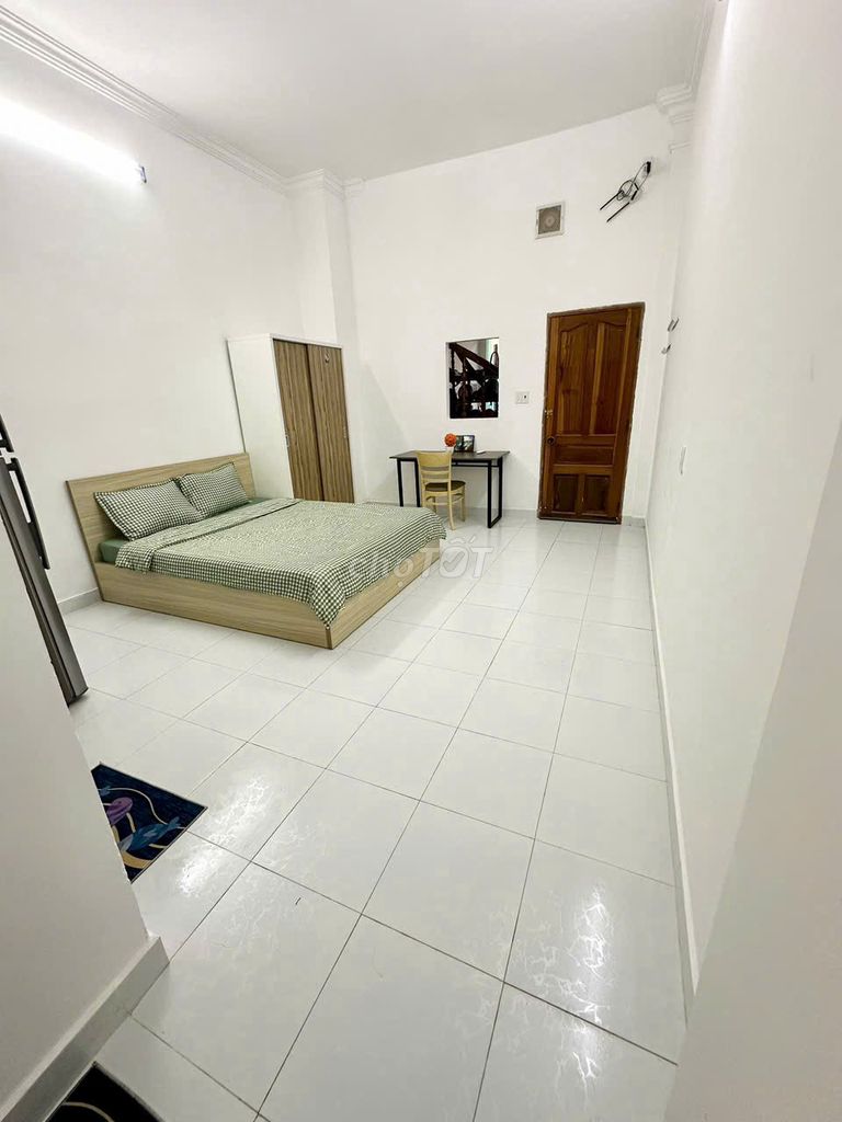 Studio Full Nguyễn Văn Thương interior, 204 25, Bình Thạnh.