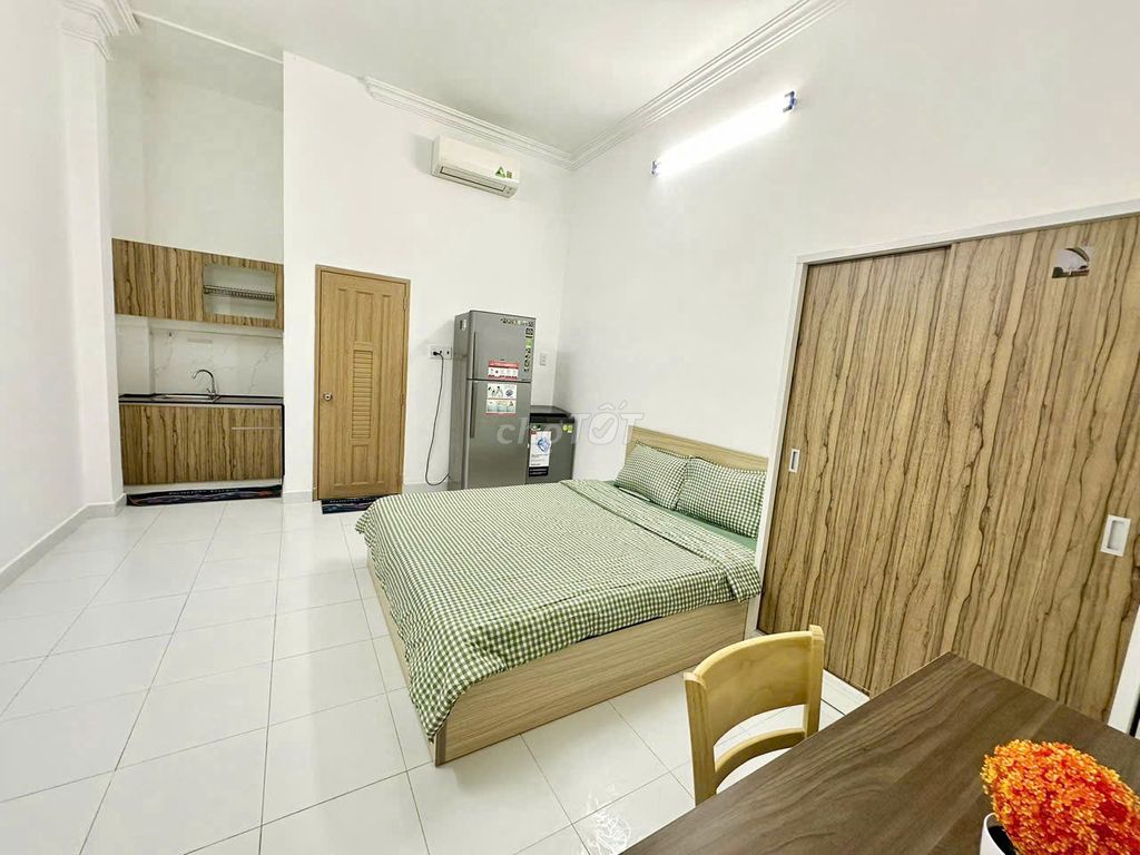 Studio Full Nguyễn Văn Thương interior, 204 25, Bình Thạnh.