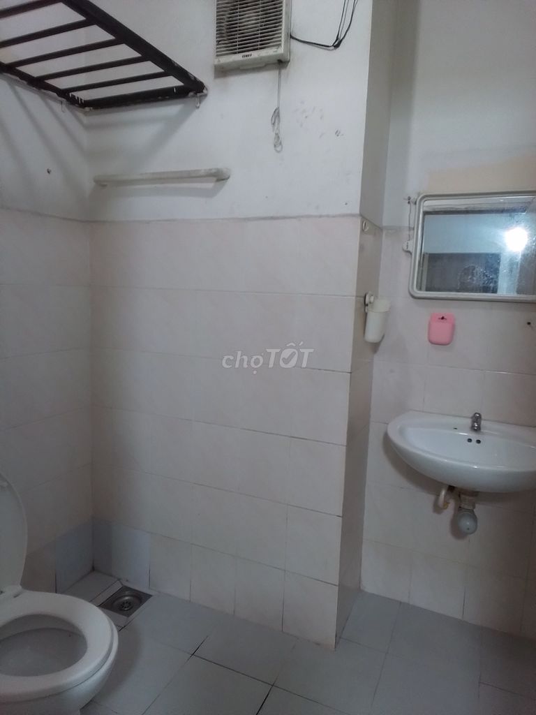 To rent a high-end apartment.
