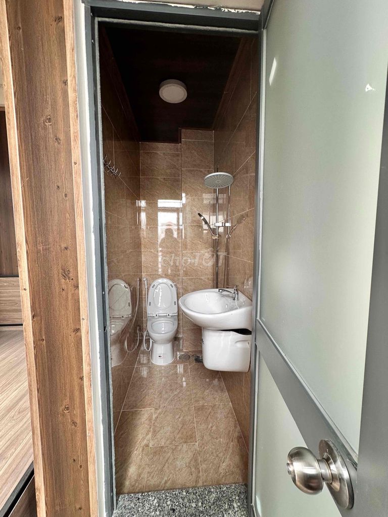35 M2 has interiors, 100 percent new, Phú Mỹ in progress, holding free cars.