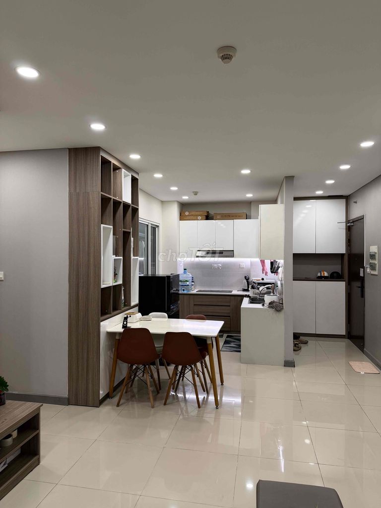 Rent share of rooms - > >> LPD 2 District 7 / Nhà Bè