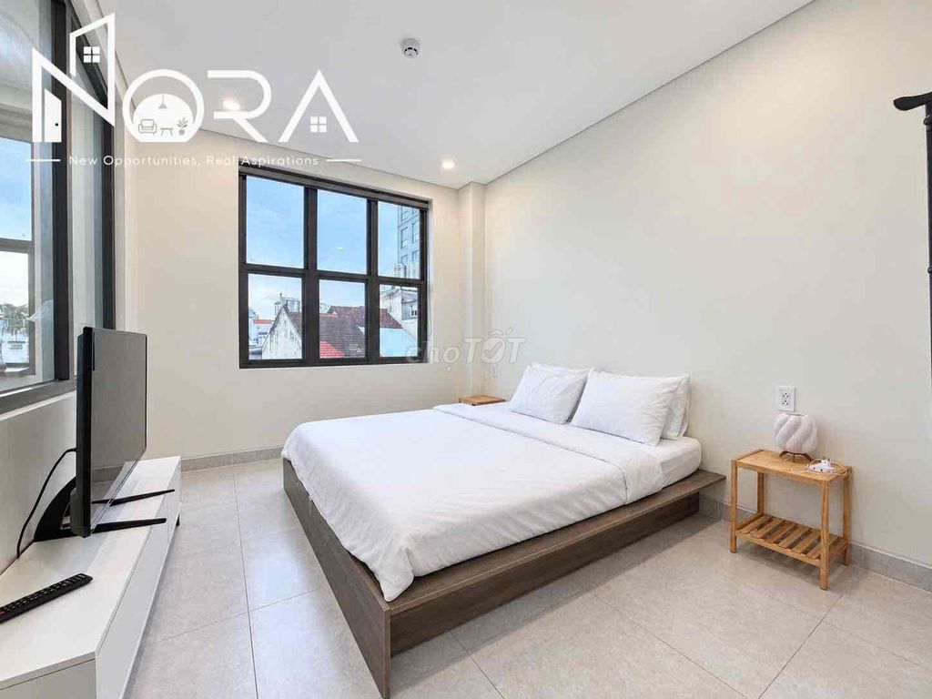 Room 1 , full bedroom Phan Tôn balcony furniture, District 1.
