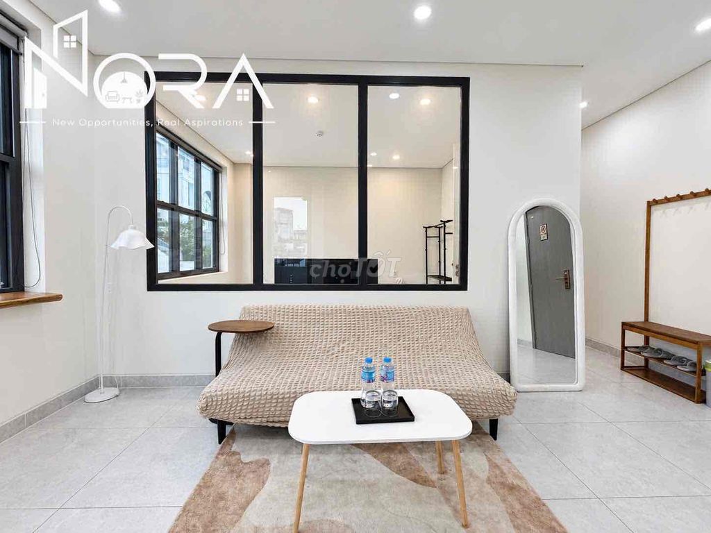 Room 1 , full bedroom Phan Tôn balcony furniture, District 1.