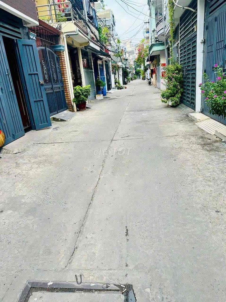 Tân Bình rental house - August revolution - 3 x 15 M - 4 bedroom - 3 toilets - only