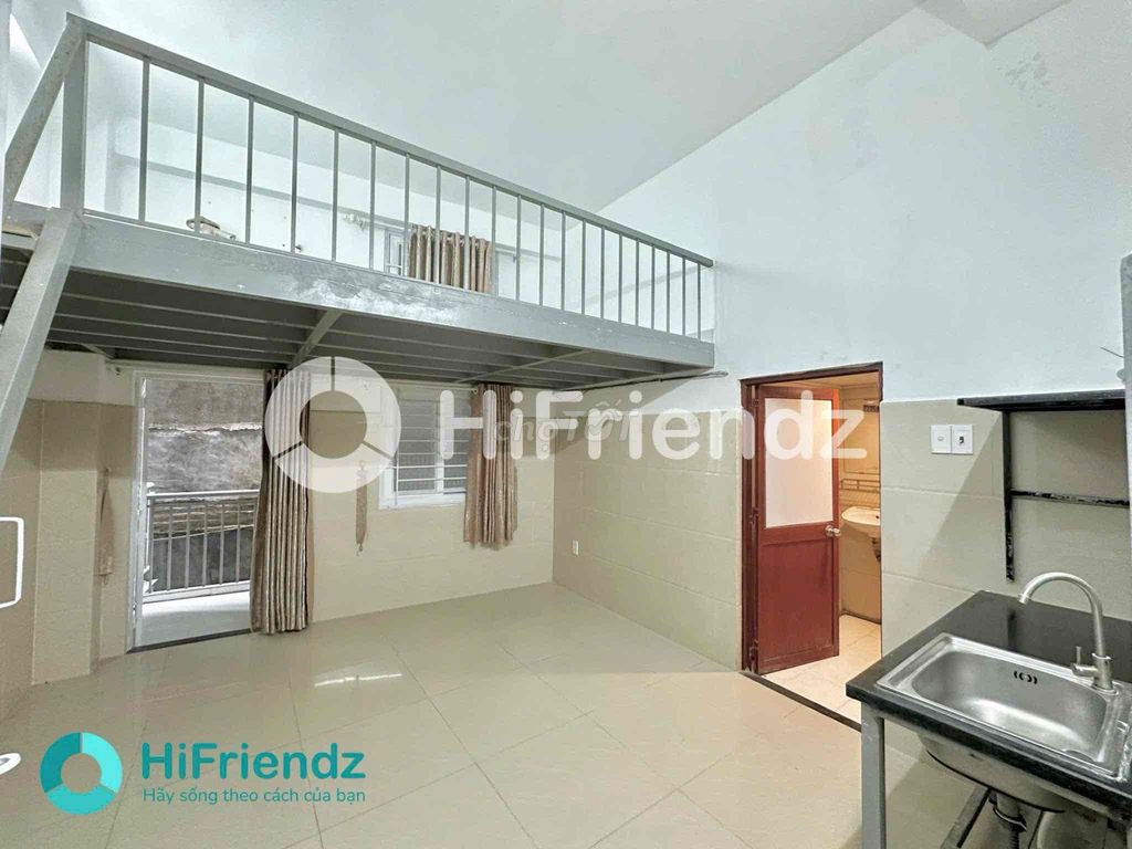 The super wide balcony is near vhu, near the Tân Phú center.
