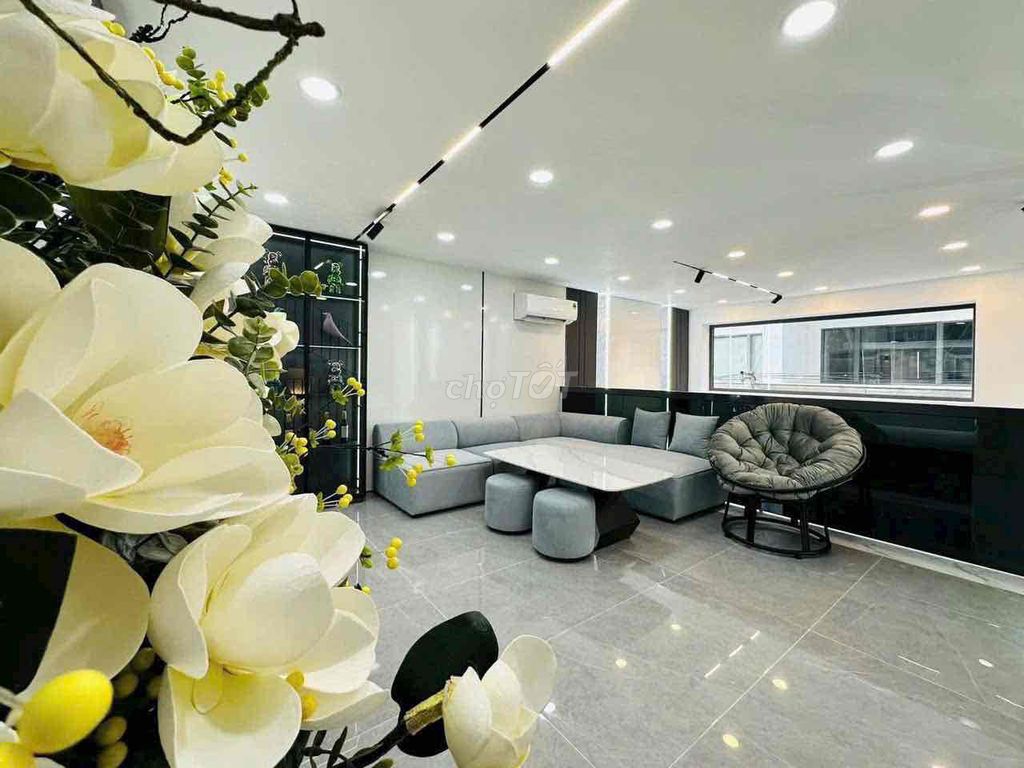 Phan Huy Ích street street 3rd floor bedroom 4 million toilets