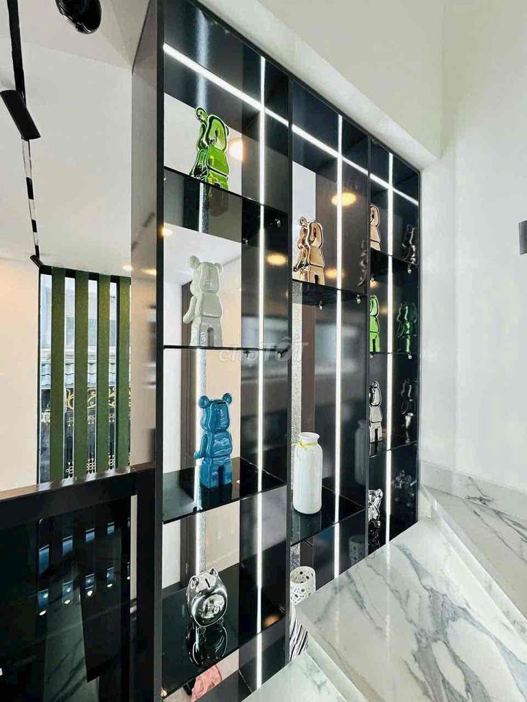 Phan Huy Ích street street 3rd floor bedroom 4 million toilets