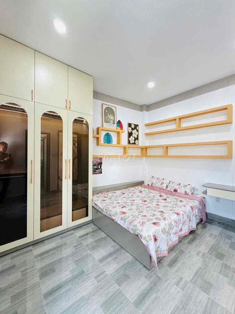 The beautiful New Street 5 M 3 4 4th floor bedroom.5 Full 7th floor Thống Nhất 15 million toilets