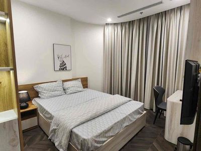 Rent 3 Vinhomes Grand Park bedrooms in 9th.
