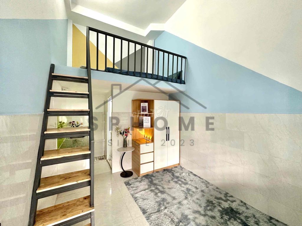 A full interior lodge room • ground floor with an hssv value ( ) near uth huflit