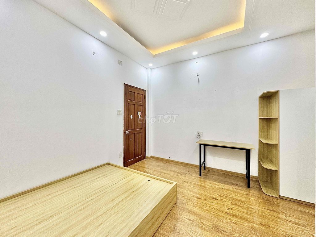 Rent the balcony full interior Bùi Quang Là- Gò Vấp
